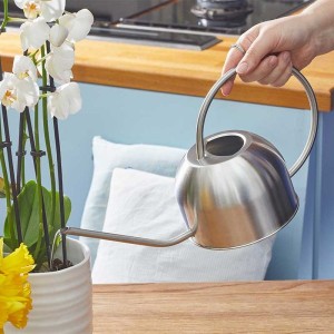 STAINLESS STEEL LONG REACH WATERING CAN 1.5 litre